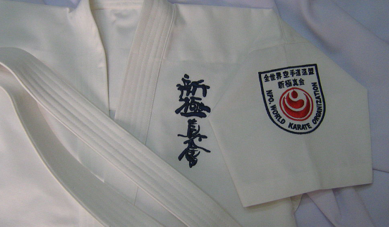 Брендирование кимоно, халатов и полотенец|UlrihMedia