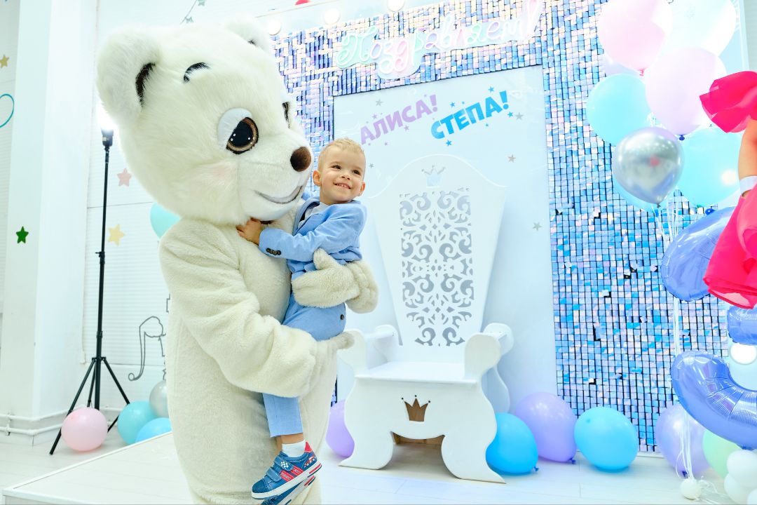 Мишка белый