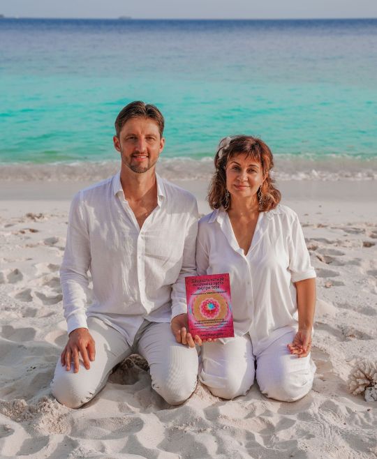 зал с вопросами