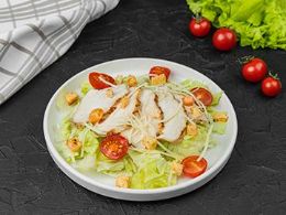 Салат "Цезарь с курицей"