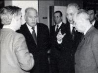 Министр Руднев в НИИИН