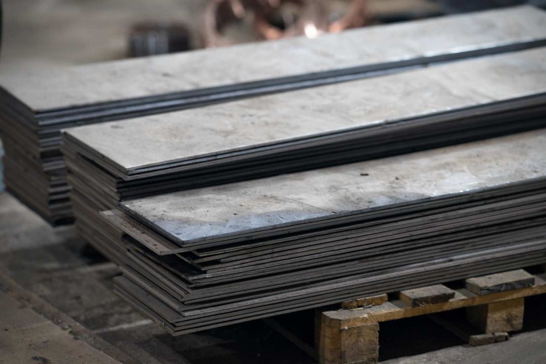 Листы в пластинах