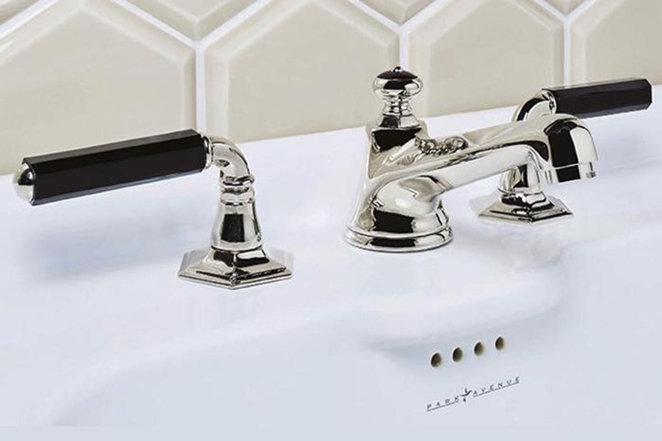 Смеситель для раковины Dark Black Park Avenue