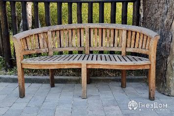 Лавочки, входные группы, малые архитектурные формы