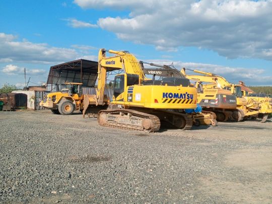 Экскаватор гидравлический на гусеничном ходу Komatsu PC500LC-10М0, Китай, новый, 2023 г.в. - 2 единицы