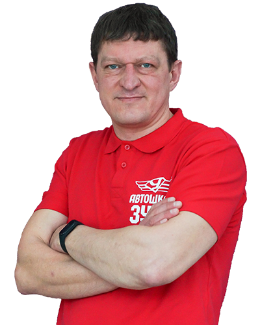 Максим Шефер, инструктор автошколы ЗУКК, Златоуст