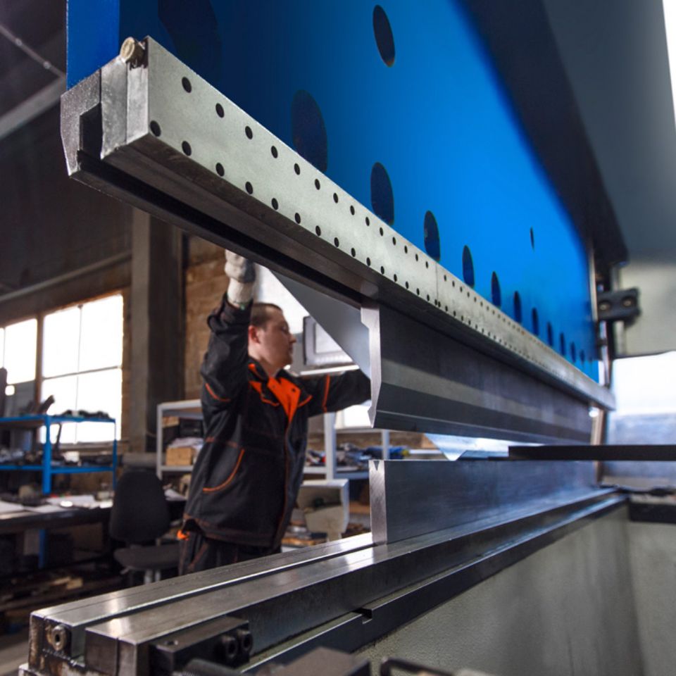 ГИБКА МЕТАЛЛА