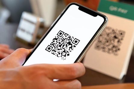 QR (куар) код является обязательной частью сертификата вакцинированного или переболевшего человека.