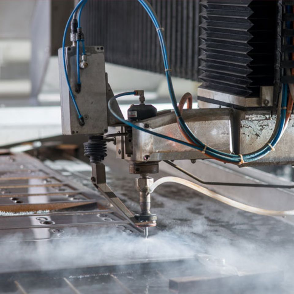 ГИДРОАБРАЗИВНАЯ РЕЗКА