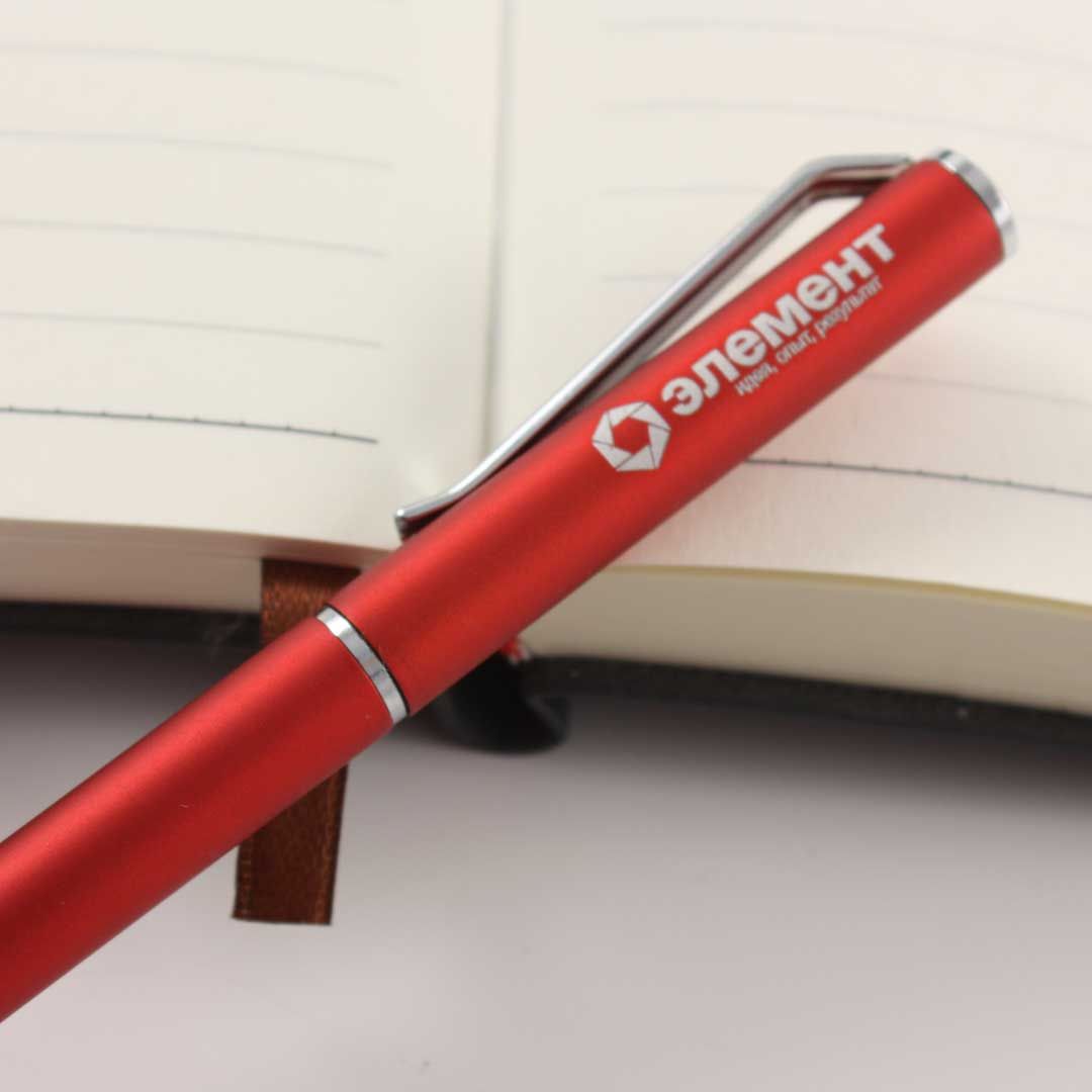 лазерная гравировка авторучек