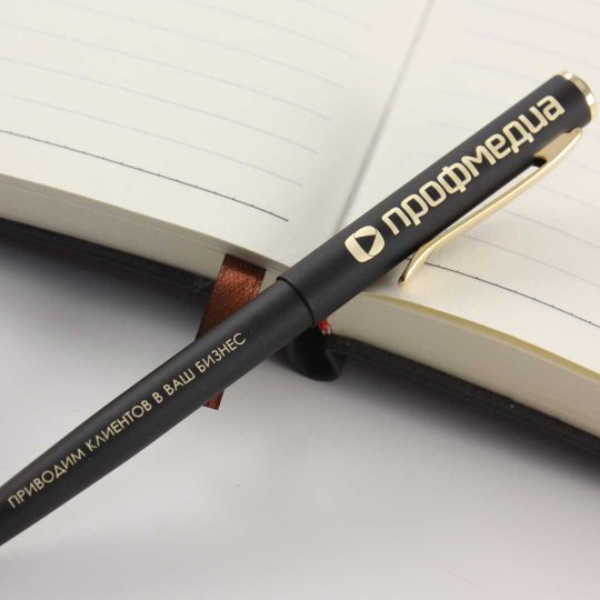 Гравировка металлических авторучек