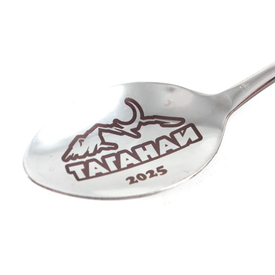 Ложки с фирменной символикой