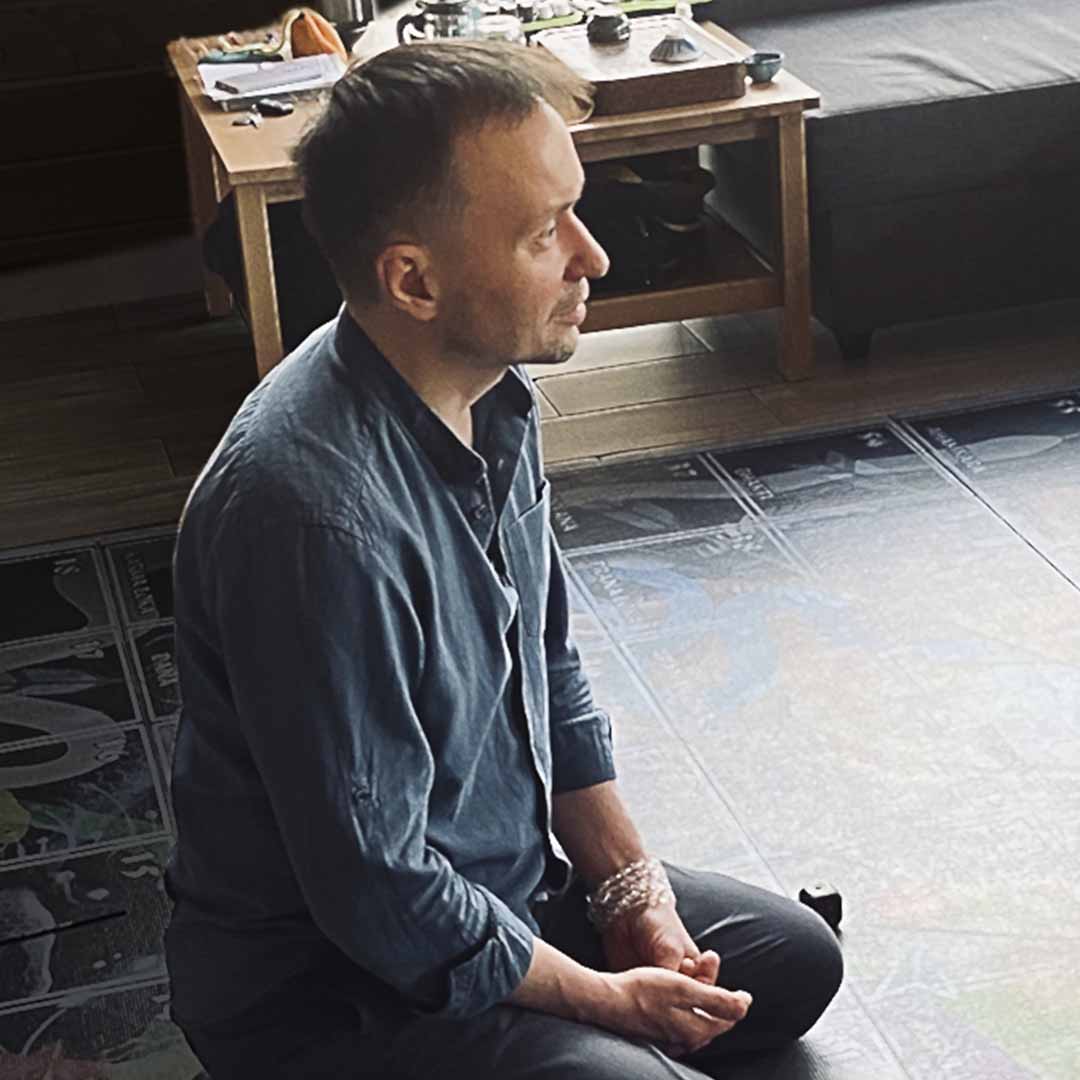 игра лила с ведущим