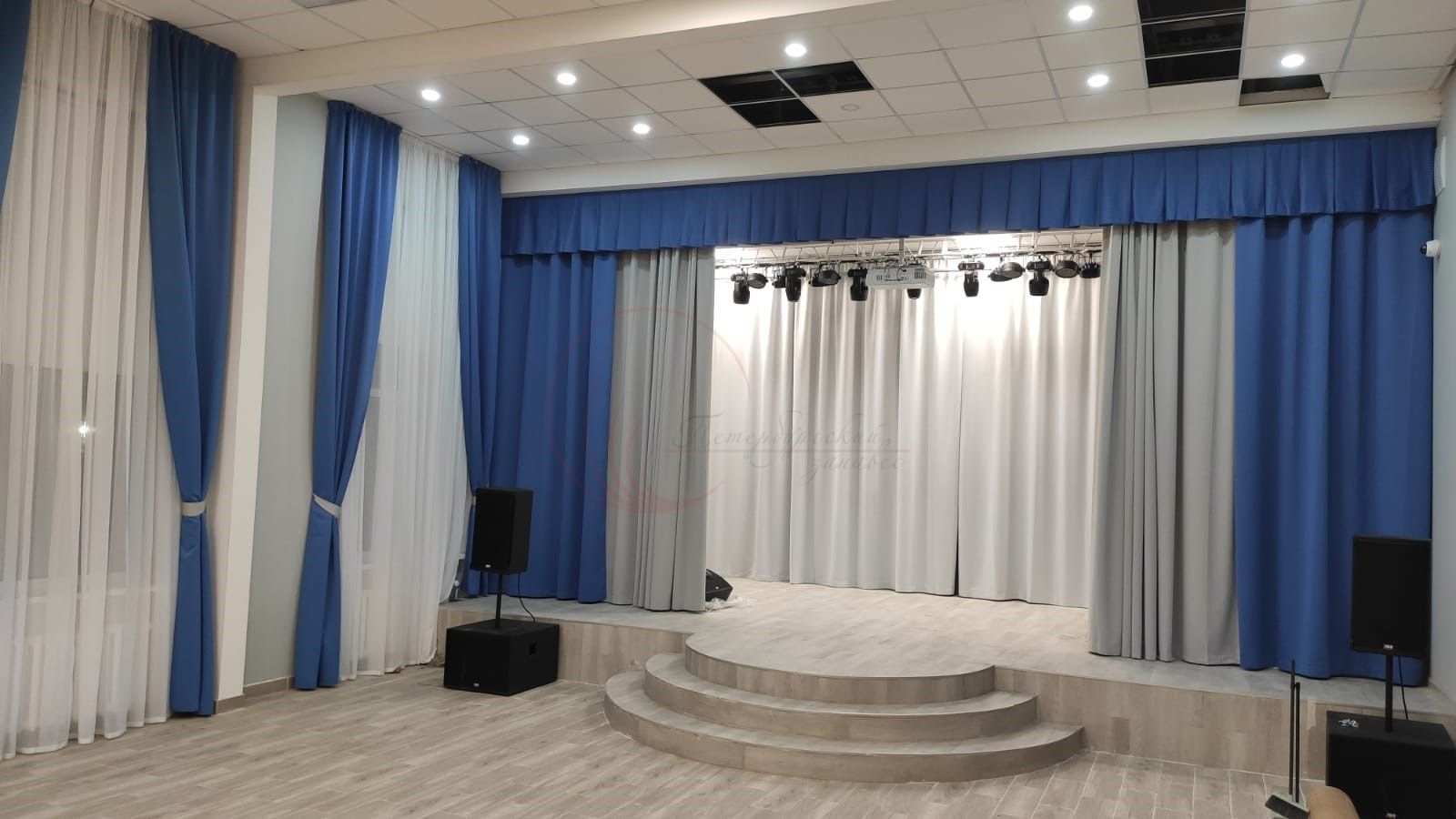 Одежда сцены