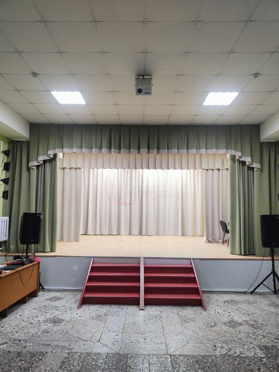 Одежда сцены