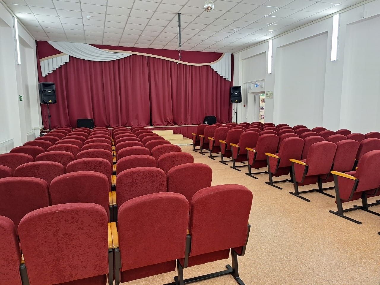 Одежда сцены