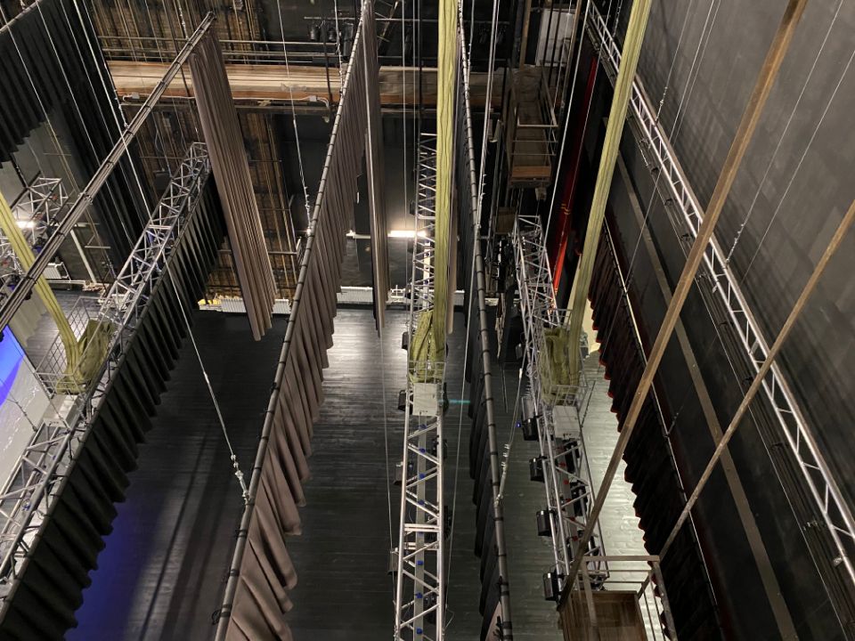 Подъемно-опускные штанкеты