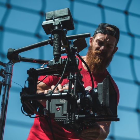 видео оператор