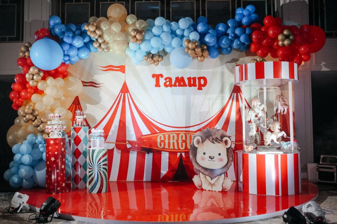 цирк, бишкек, декор, аниматоры,декоратор, детский, магазин, шарики, оформление, фотозона, candybar, детский праздник Бишкек, фотозона Бишкек