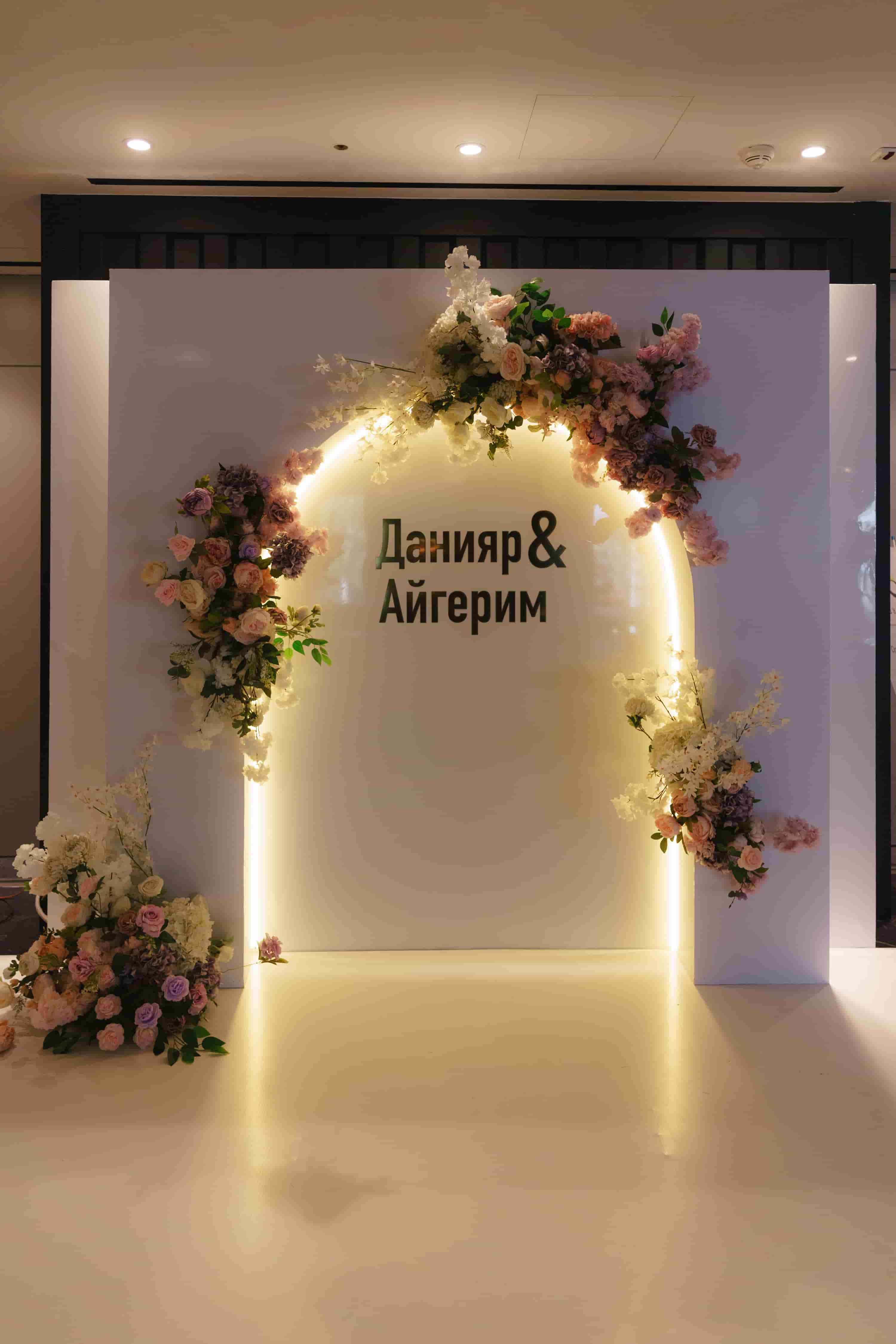 фотозона, оформление, невеста, бишкек,eventdecor, свадьба, букет, декор, свадебное агентство, кызузату, weddingdecorkg, флористика,  свадьба Бишкек, фотозона Бишкек