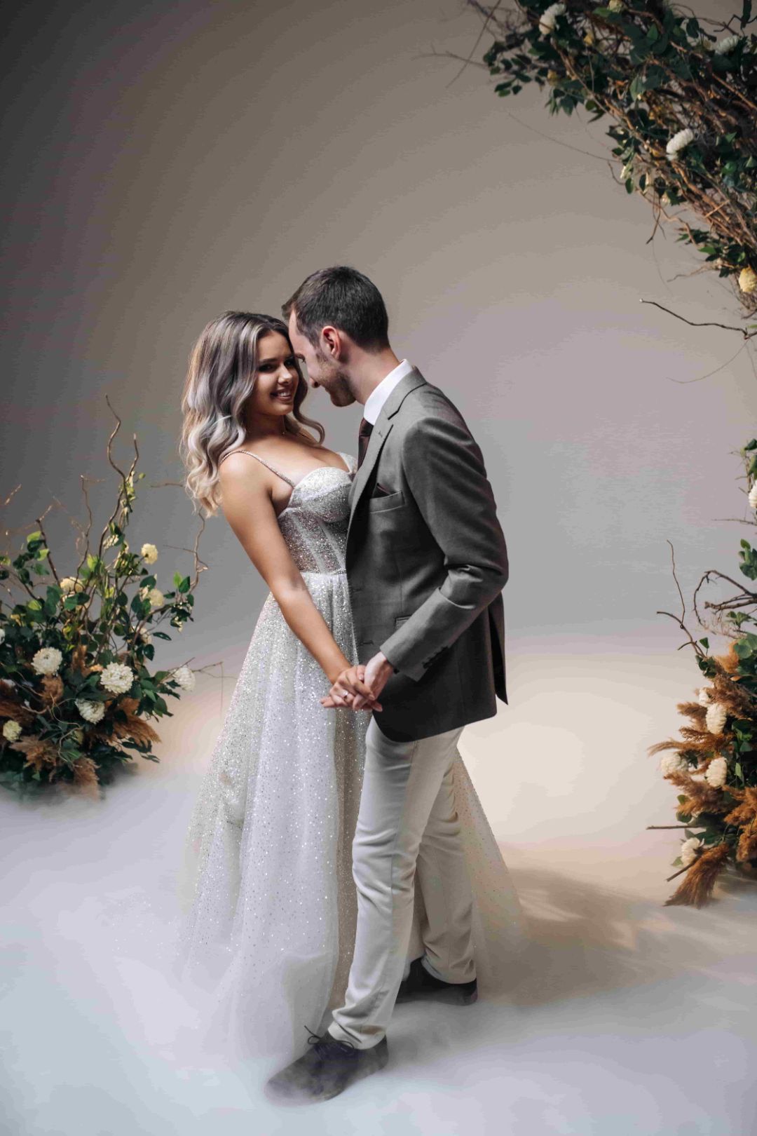 жених, невеста, бишкек,eventdecor, свадьба, букет, декор, свадебное агентство, кызузату, weddingdecorkg