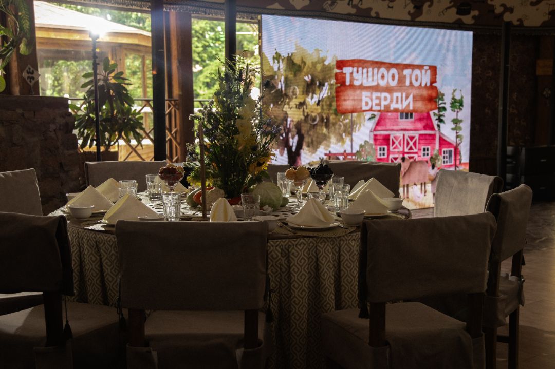 оформление зала, юбилей, день рождения, конференция, сладкий стол, воздушные шары, eventdecor, фотозона, оформление, декор