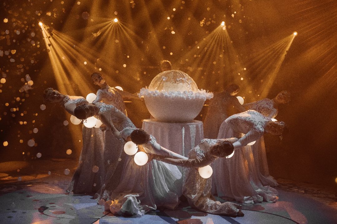 голубой декор декор в голубых тонах оформление голубой свадьбы голубая цветовая гамма свадебный декор