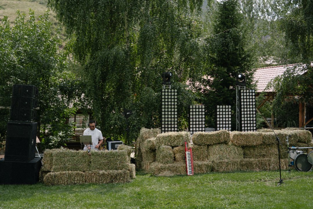 выпечка, бишкек, декор, аниматоры,декоратор, детский, магазин, шарики, оформление, фотозона, candybar