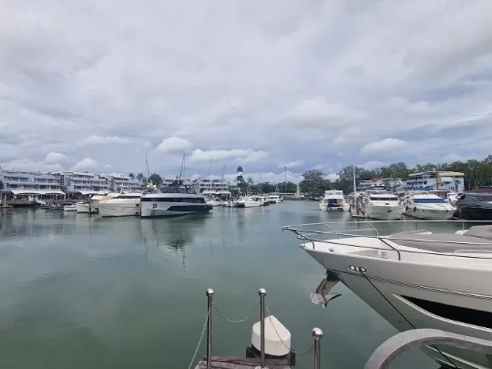Yacht club