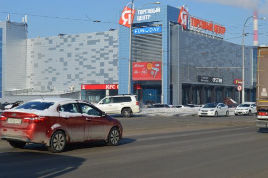пр. Кузнецкий, д. 33 (фасад ТЦ Я)