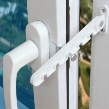 Ограничитель открывания гребенка окна