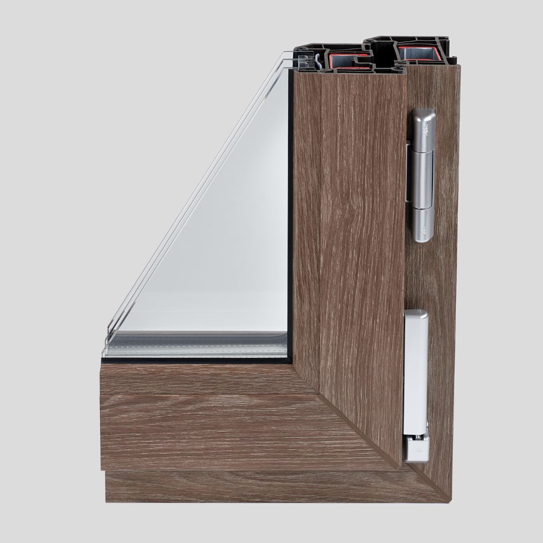 Окно пластика Рехау Грацио коричневое фото изнутри