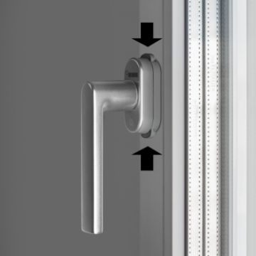 оконная ручка с блокиратором детским