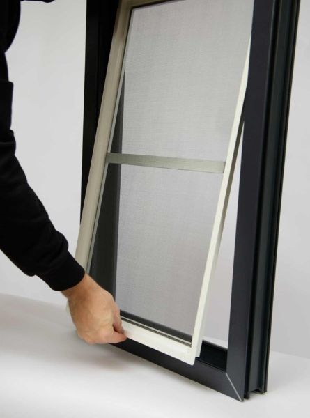 Москитные сетки ПИК окна установка