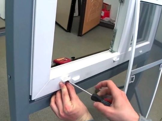 Установка москитных сеток