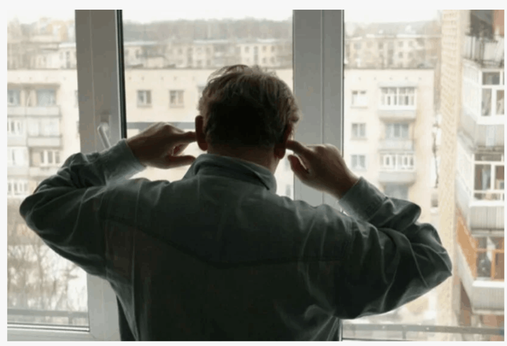 Шум из окна. Окна пропускают шум — как устранить проблему без замены окон (Москва)