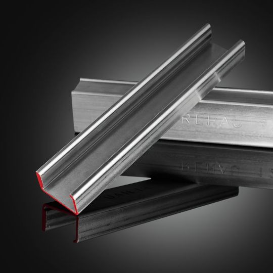 рехау армирование окна