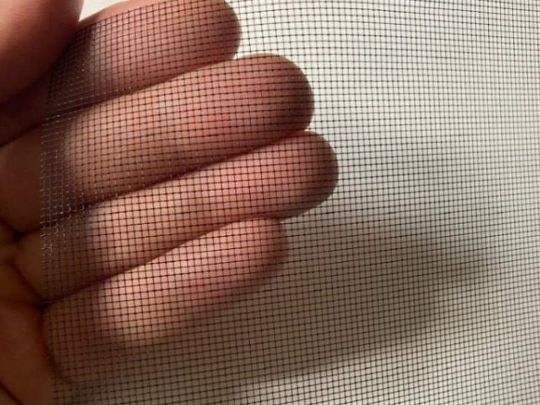 много света сетка антикошка