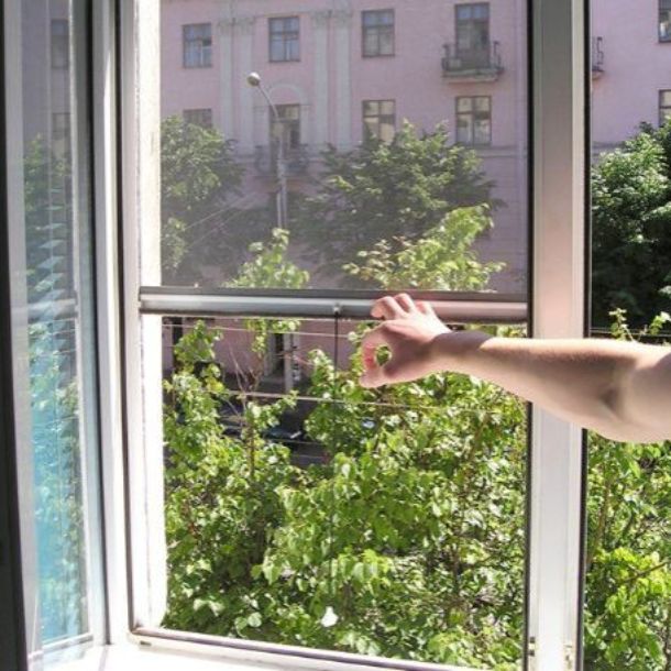 Рулонная сетка окно роллетная