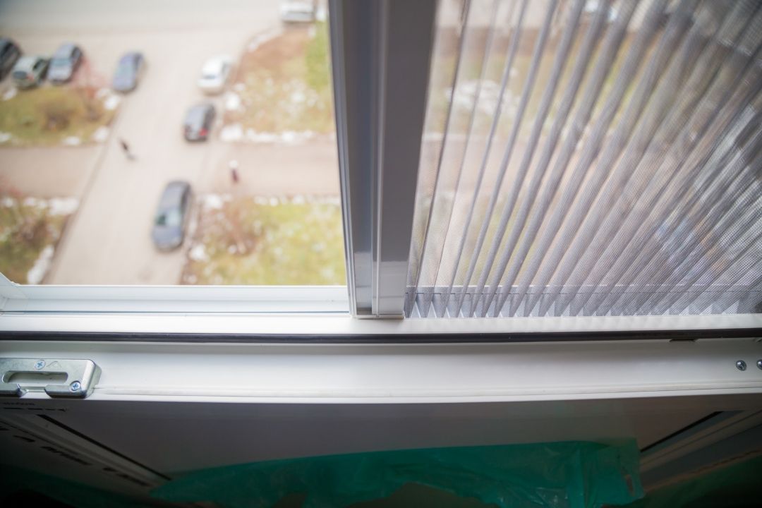 Сетка плиссе окна в квартиру