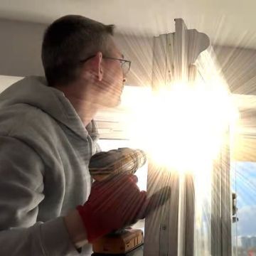 Регулировка фурнитуры открывания окна ремонт