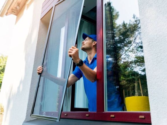 Установка москитные сетки окна