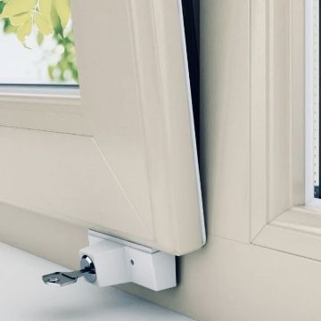 детский оконный замок на окна