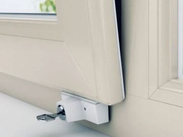 детский оконный замок на окна