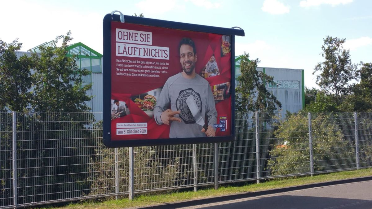 Plakatwerbung auf Ihrem Grundstück - standortakquise.com