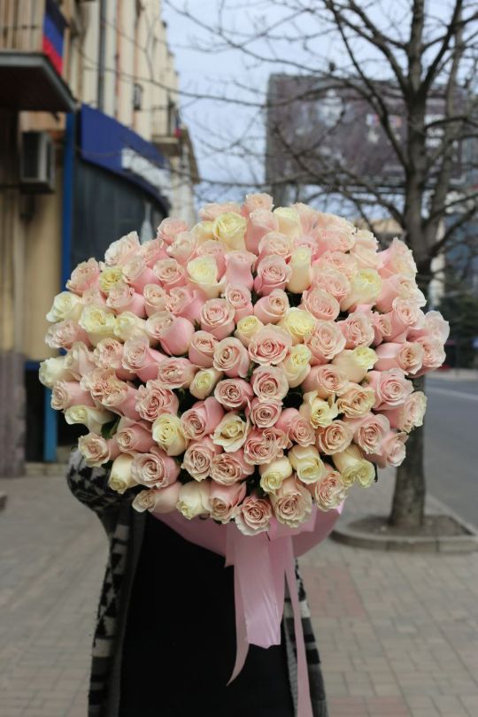 Доставка цветов Донецк