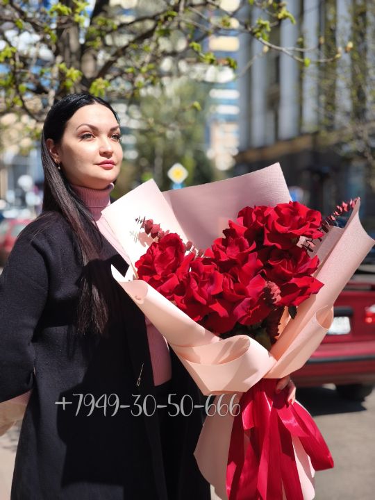 55 роз 70см