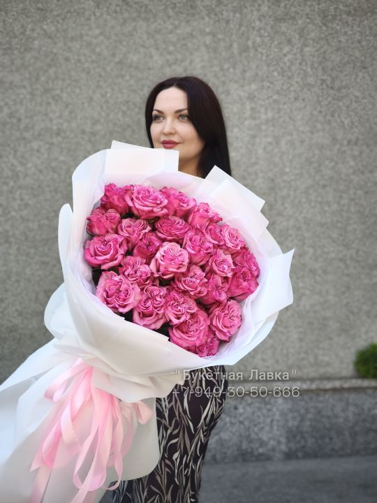 55 роз 70см