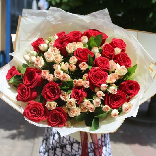 Доставка цветов Донецк