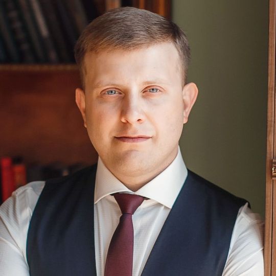 Денис Исаков